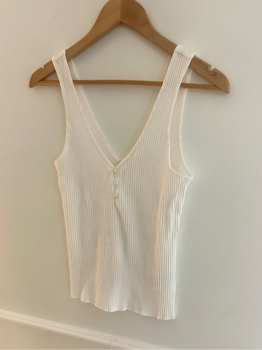 *Bundle of 3* New & Like New Tank Tops • Women’s Small • Cream / Peach / Green